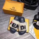 Фото шлепанцы FENDI T1004