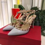 Фото босоножек Valentino Rockstud F4066