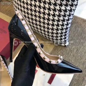 Фото туфель Valentino Rockstud F4071