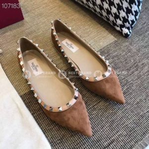 Фото балеток Valentino Rockstud F4074