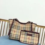 Фото Сумка Burberry Canter G1394