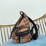 Фото Рюкзак Burberry Rainbow Check Rucksack Q1314