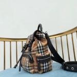 Фото Рюкзак Burberry Rucksack Small Q1315