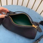 Фото Сумка-клатч Burberry Barrel Q1318