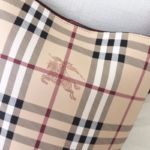 Фото Сумка Burberry Ashby A1730