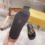 фото Шлепанцы Fendi N10708