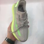 Фото Кроссовки Adidas Yeezy Q2754