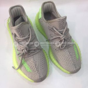 Фото Кроссовки Adidas Yeezy Q2754