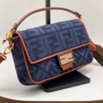 Фото Сумка-клатч Fendi Baguette G3798