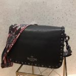 Фото Сумка Valentino Rockstud M1849