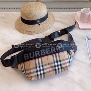 фото Сумка на пояс Burberry R1968