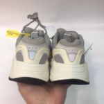 Фото Кроссовки Adidas Yeezy Boost 700 M1885