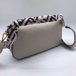 фото Сумка-клатч Fendi Baguette N6127