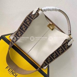 Фото Сумка Fendi Peekaboo V2198