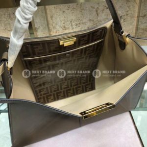 Фото Сумка Fendi Peekaboo M2646