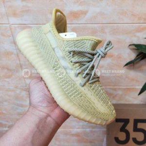 Фото Кроссовки Adidas Yeezy V2436