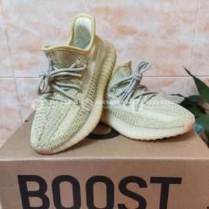 Фото Кроссовки Adidas Yeezy V2436