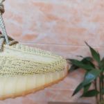 Фото Кроссовки Adidas Yeezy V2436