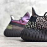 Фото Кроссовки Adidas Yeezy V2437