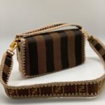 фото Сумка-клатч Fendi Baguette Q4737
