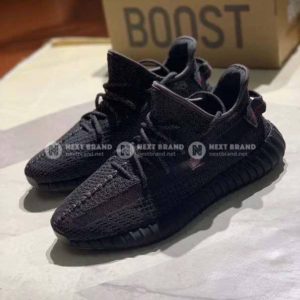 фото Кроссовки Adidas Yeezy Boots O1802