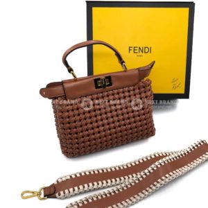 фото Сумка Fendi Peekaboo Iconic Mini Q4874