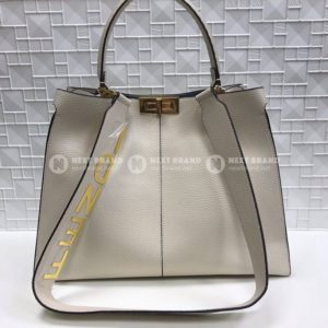 фото Сумка Fendi Peekaboo Q4946