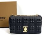 фото Сумка-клатч Burberry Lola Q5092