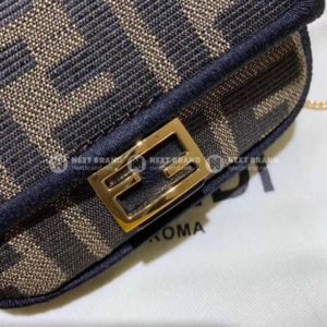 Фото Сумка на пояс Fendi Baguette G3908