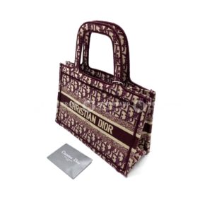 фото Сумка Dior Book Tote Q5135