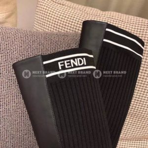 Фото ботфортов Fendi Rockoko F5177