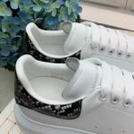 Фото кед Alexander McQueen Oversized F5087
