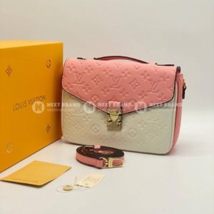 фото Сумка Луи Виттон Pochette Metis N6885