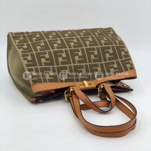 Фото Сумка Fendi Peekaboo X-tote G4138