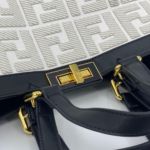 Фото Сумка Fendi Peekaboo X-tote G4140