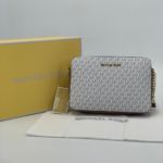 фото Сумка Michael Kors Jet Set Travel N6829