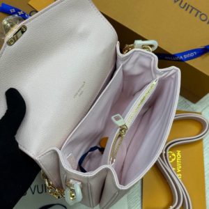 фото Сумка Louis Vuitton W8052