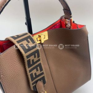 Фото Сумка Fendi Peekaboo G4307