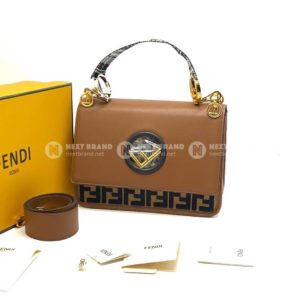 фото Сумка Fendi Kan I F N7171