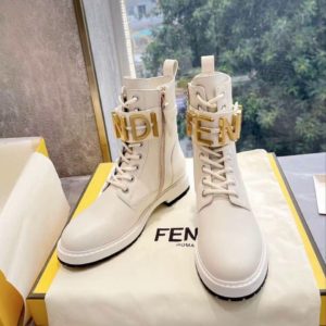 фото Ботинки Fendi N11848