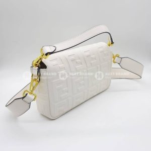 Фото Сумка-клатч Fendi Baguette G4440