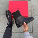 Фото Ботинки Valentino Rockstud V3265