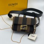 Фото Сумка Fendi Baguette V3405