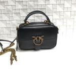 Фото Сумка Pinko Mini Square Bag G4890