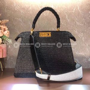 Фото Сумка Fendi Peekaboo Medium M3290