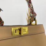 фото Сумка Fendi Peekaboo K2290