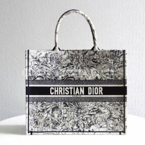 Фото Сумка Dior Book Tote G5562