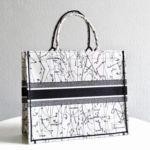 Фото Сумка Dior Book Tote G5562