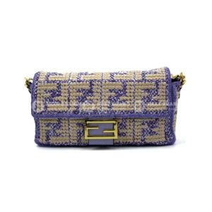 Фото Сумка-клатч Fendi Baguette G5351