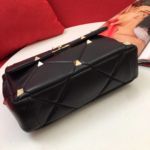 Фото Сумка Valentino Roman Stud M3587